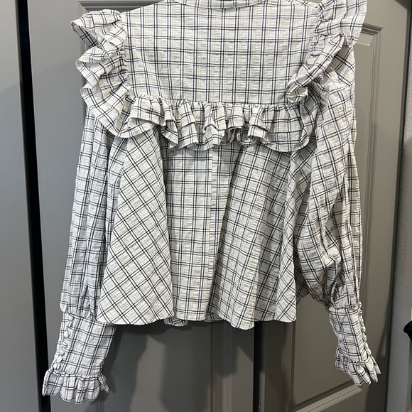 Plaid Ruffle Blouse - Picture 2 of 4
